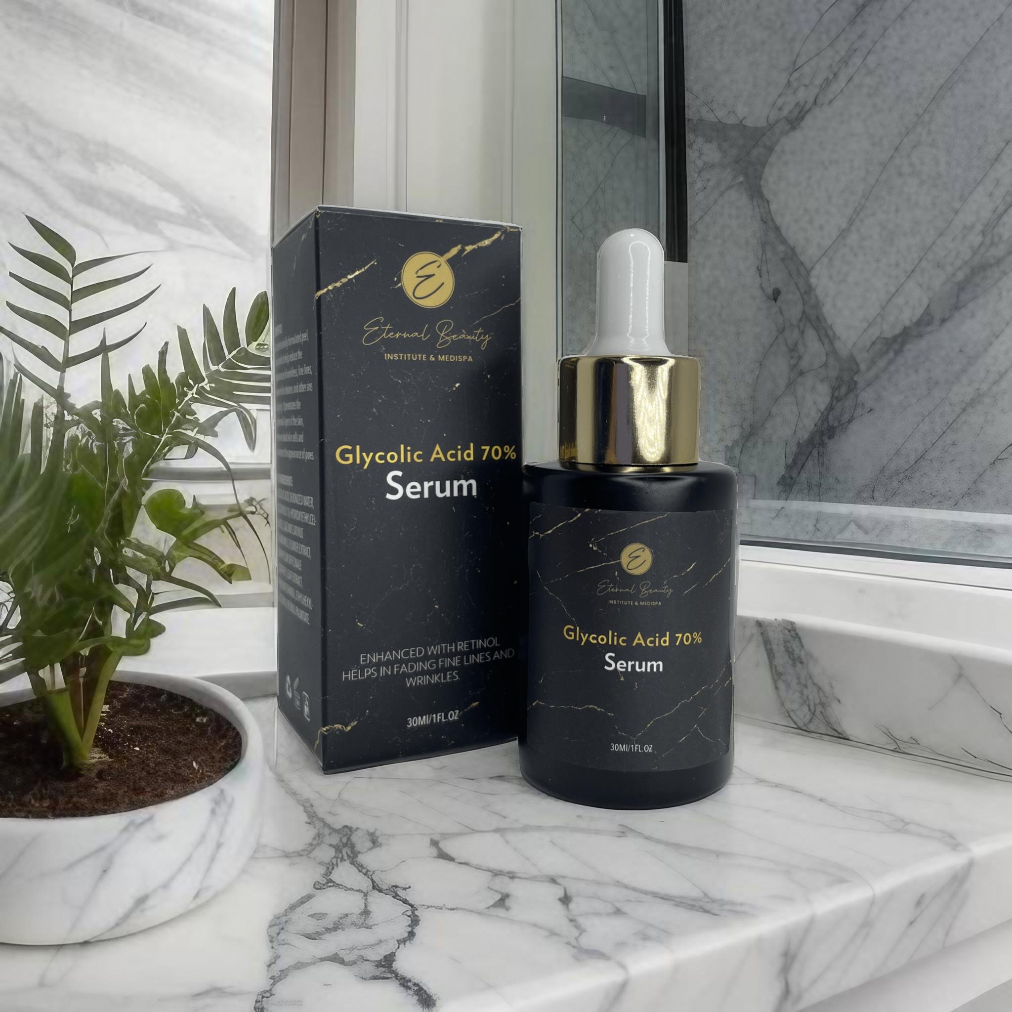 Glycolic Acid 70% Serum Enhanced with Retinol